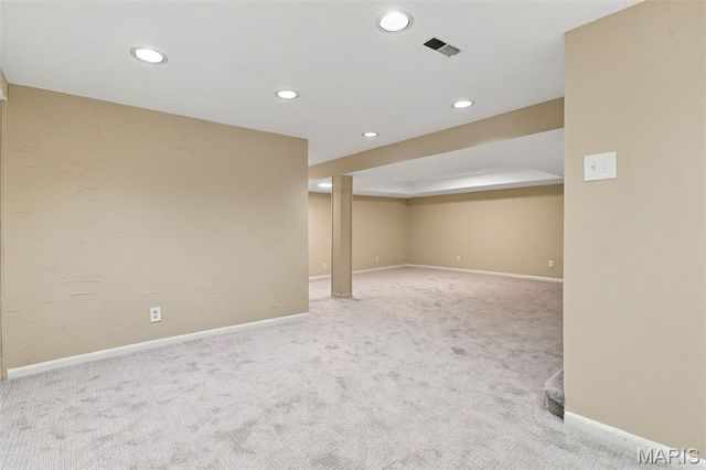 8435 Louwen Drive, Clayton, MO 63124