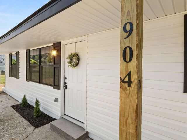 904 Cook Dr, Deridder, LA 70634