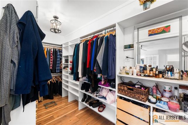 15 New Dover Avenue, Colonia, NJ 07067