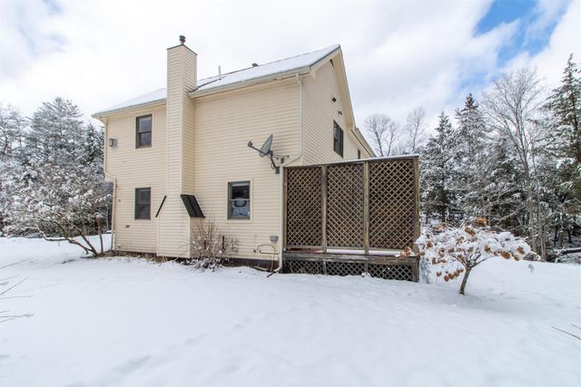 322 Farmer Drive, St. Johnsbury, VT 05819