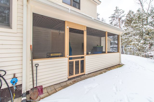 322 Farmer Drive, St. Johnsbury, VT 05819