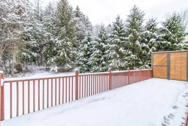 322 Farmer Drive, St. Johnsbury, VT 05819