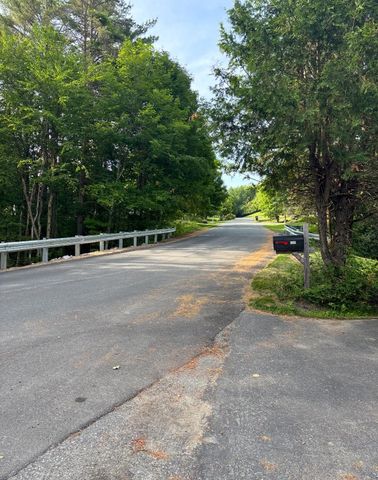 322 Farmer Drive, St. Johnsbury, VT 05819