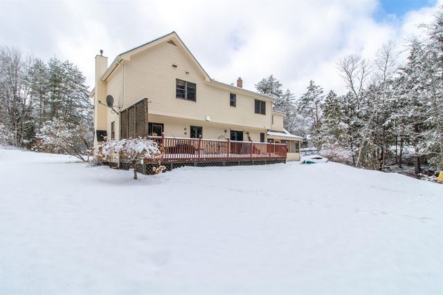 322 Farmer Drive, St. Johnsbury, VT 05819
