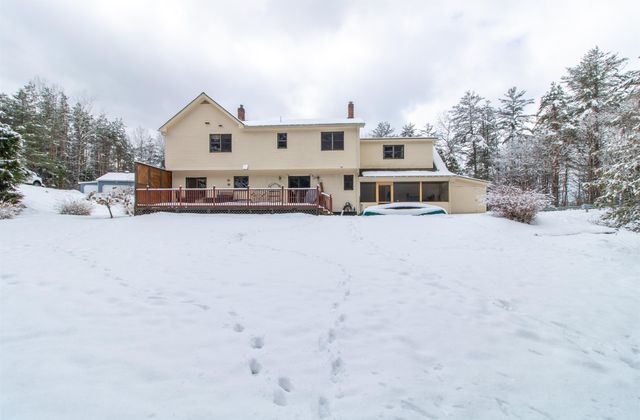 322 Farmer Drive, St. Johnsbury, VT 05819