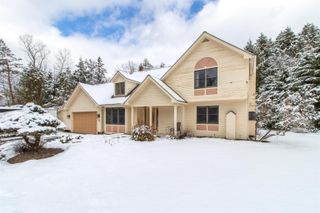 322 Farmer Drive, St. Johnsbury, VT 05819