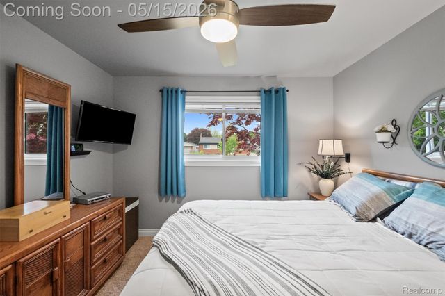 40769 Flagstaff Drive, Sterling Heights, MI 48313