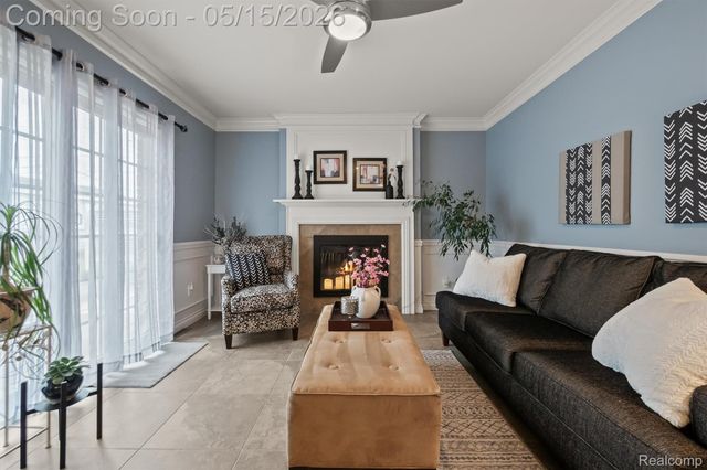 40769 Flagstaff Drive, Sterling Heights, MI 48313