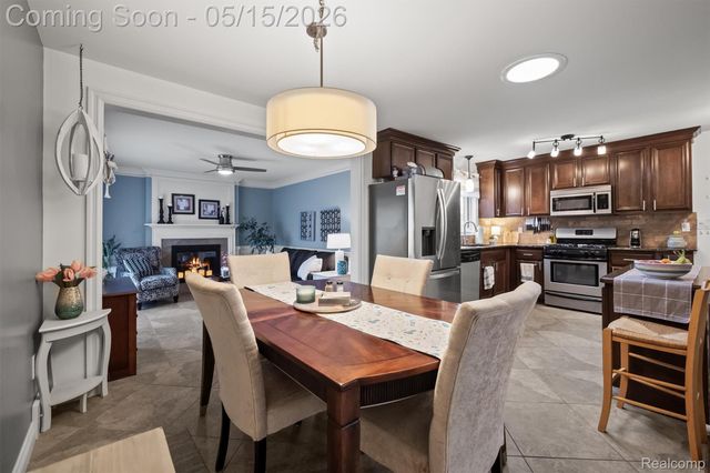40769 Flagstaff Drive, Sterling Heights, MI 48313