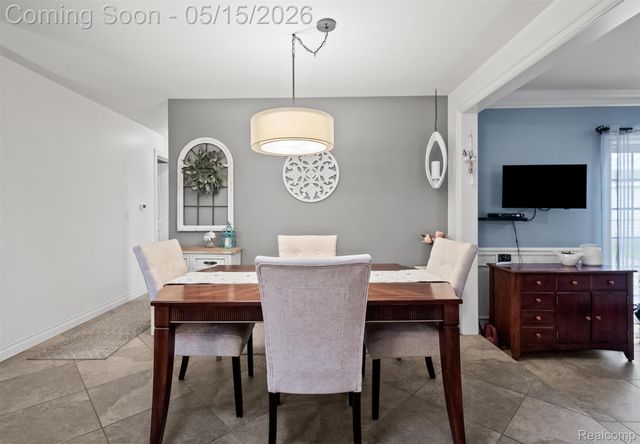 40769 Flagstaff Drive, Sterling Heights, MI 48313