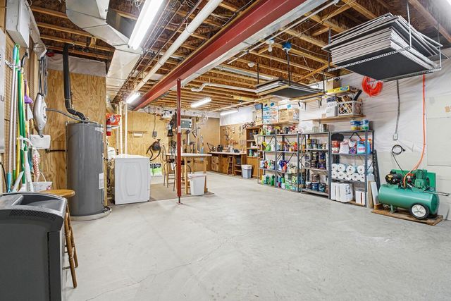 13927 Carter Lake Street, Jones, MI 49061