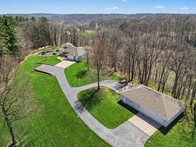 13927 Carter Lake Street, Jones, MI 49061
