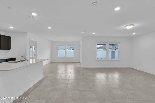 7046 SANDPERCH Street, Jacksonville, FL 32244