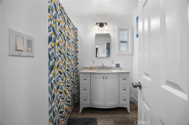 122 S Portola, Tustin, CA 92780