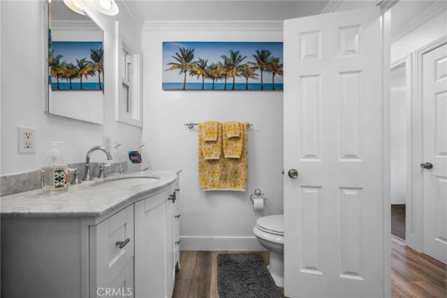 122 S Portola, Tustin, CA 92780