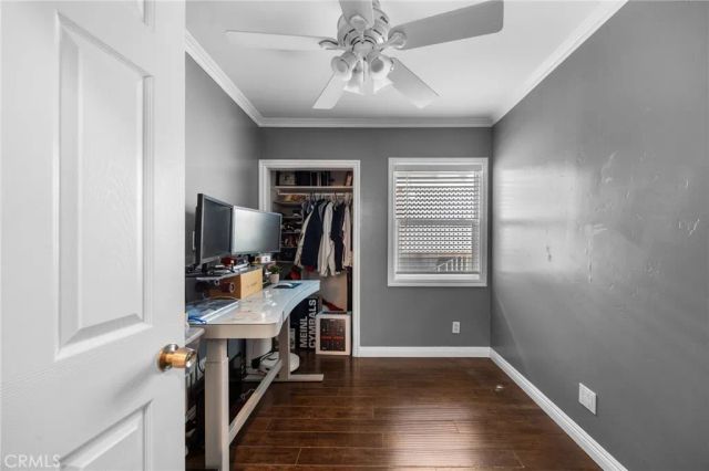 122 S Portola, Tustin, CA 92780