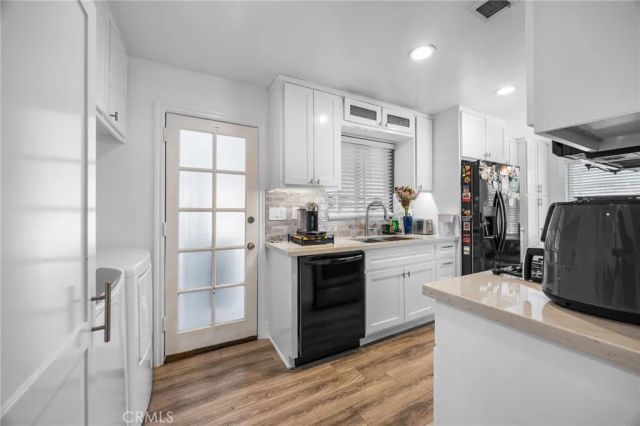 122 S Portola, Tustin, CA 92780