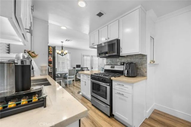 122 S Portola, Tustin, CA 92780