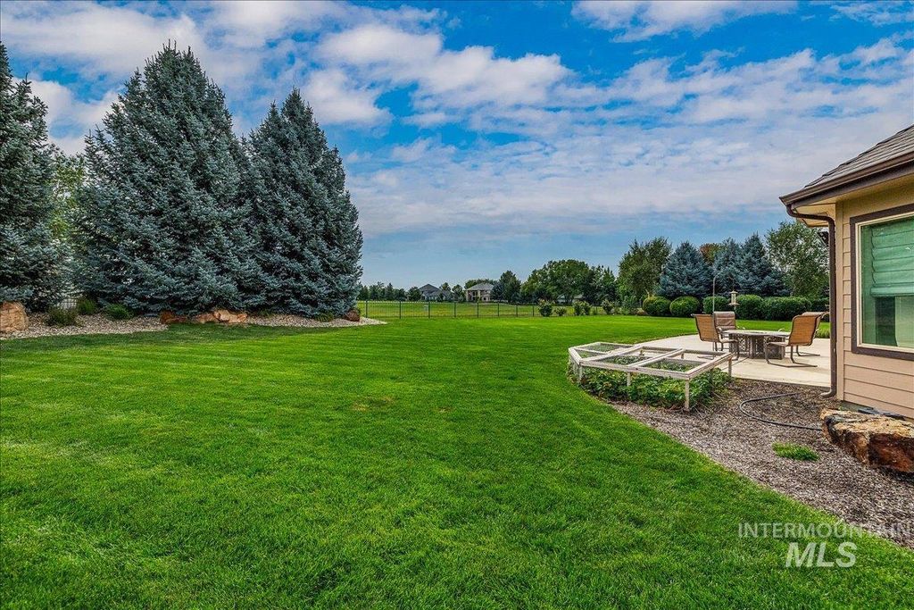 3134 N Merlot Place, Star, ID 83669 photo 5