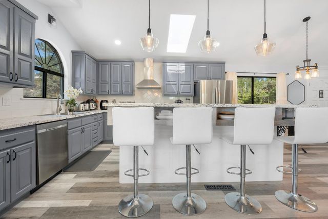 8170 Grizzly Flat Rd, Somerset, CA 95684