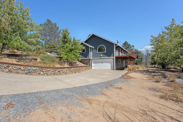 8170 Grizzly Flat Rd, Somerset, CA 95684