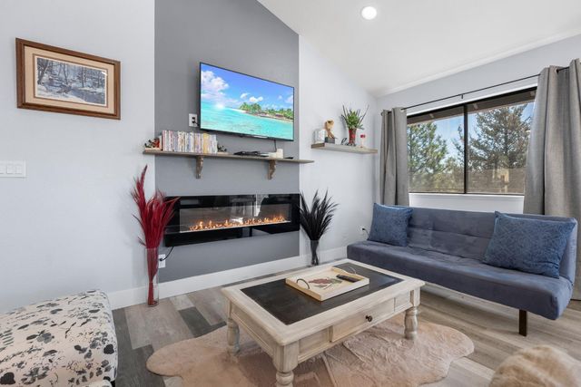 8170 Grizzly Flat Rd, Somerset, CA 95684
