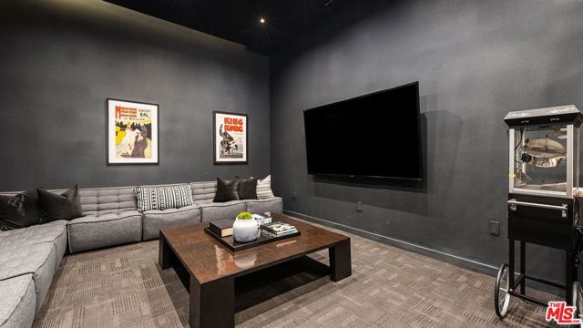 17335 Tramonto Drive, Pacific Palisades (los Angeles), CA 90272