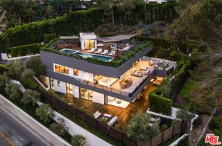 17335 Tramonto Drive, Pacific Palisades (los Angeles), CA 90272