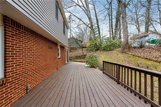 3028 Ben Venue Dr, Unity Twp, PA 15601