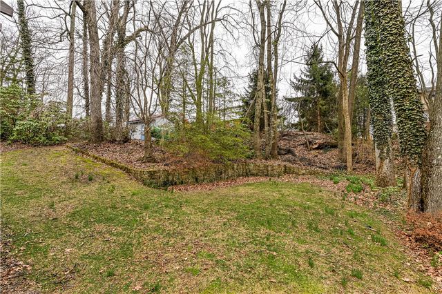 3028 Ben Venue Dr, Unity Twp, PA 15601
