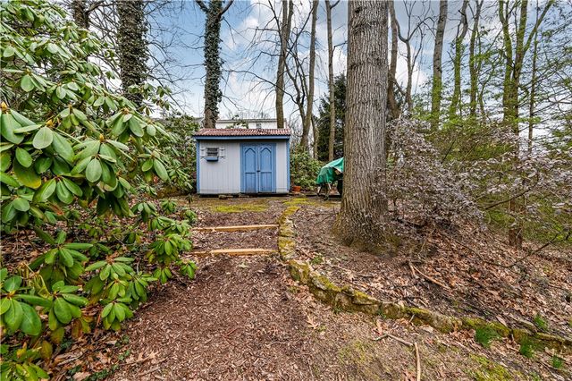 3028 Ben Venue Dr, Unity Twp, PA 15601