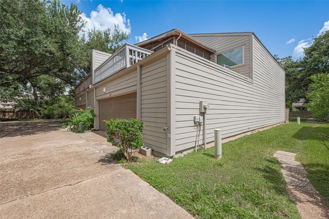 1639 Prairie Mark Lane, Houston, TX 77077