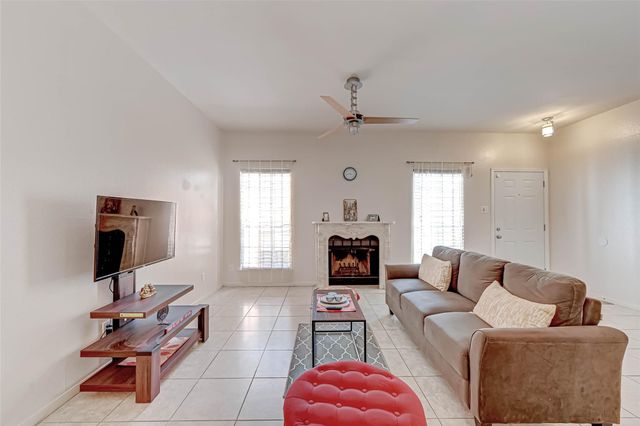 3780 Tanglewilde Street 604, Houston, TX 77063