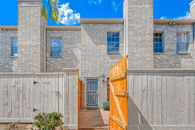 3780 Tanglewilde Street 604, Houston, TX 77063