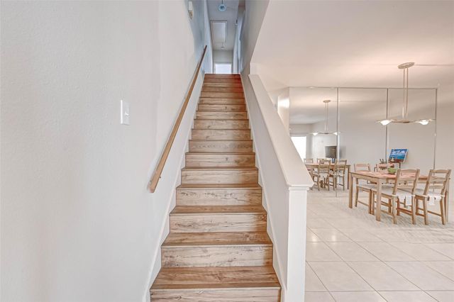 3780 Tanglewilde Street 604, Houston, TX 77063