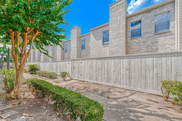 3780 Tanglewilde Street 604, Houston, TX 77063