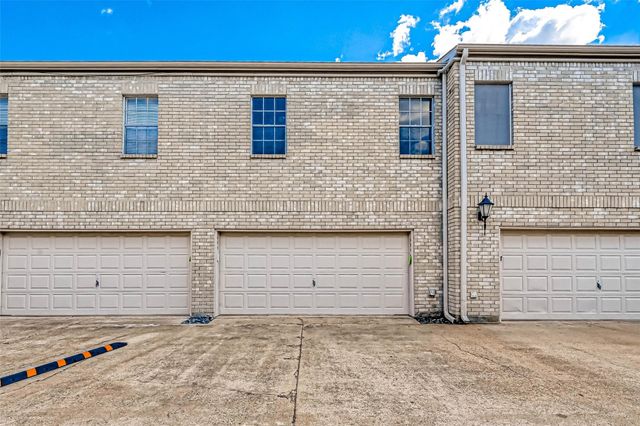 3780 Tanglewilde Street 604, Houston, TX 77063