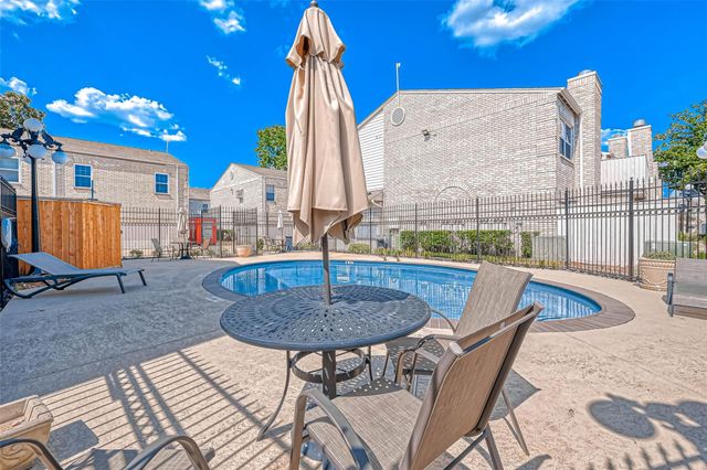3780 Tanglewilde Street 604, Houston, TX 77063