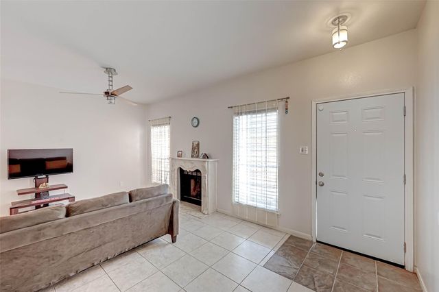 3780 Tanglewilde Street 604, Houston, TX 77063
