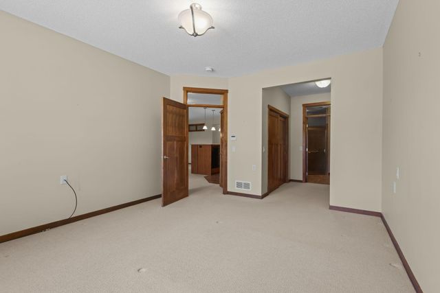 3914 Roosevelt Street NE, Saint Anthony, MN 55421