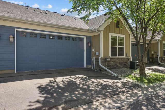 3914 Roosevelt Street NE, Saint Anthony, MN 55421