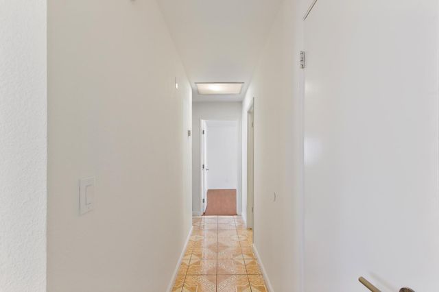 1370 Old West Dr, Sacramento, CA 95834