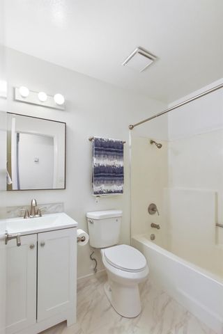 1370 Old West Dr, Sacramento, CA 95834