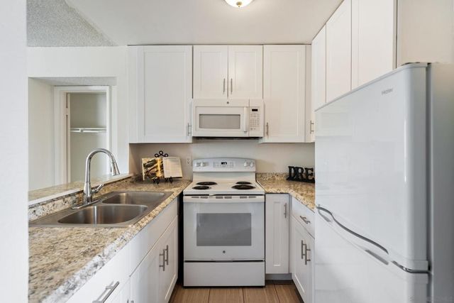 4060 Huerfano Ave Unit 126, San Diego, CA 92117