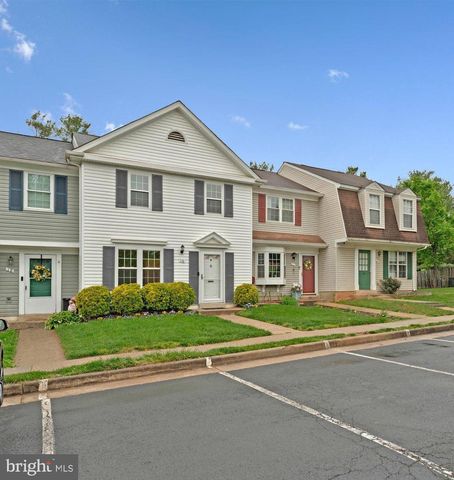 16 DULANY CT, Sterling, VA 20165