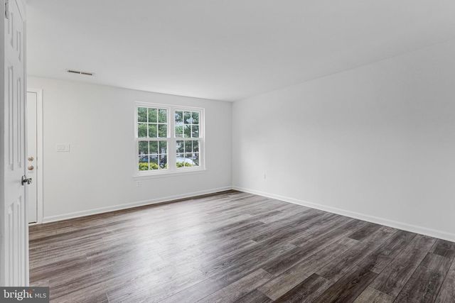 16 DULANY CT, Sterling, VA 20165
