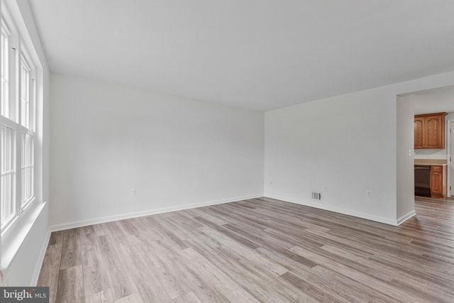 16 DULANY CT, Sterling, VA 20165