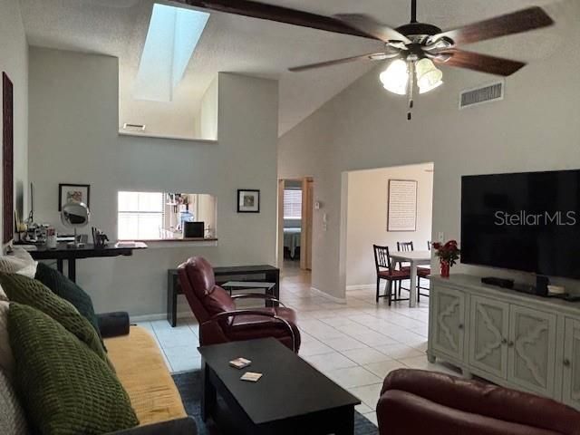 3182 CHARTER CLUB DRIVE A, Tarpon Springs, FL 34688