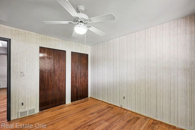 36424 Clifford Drive, Sterling Heights, MI 48312