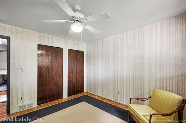 36424 Clifford Drive, Sterling Heights, MI 48312